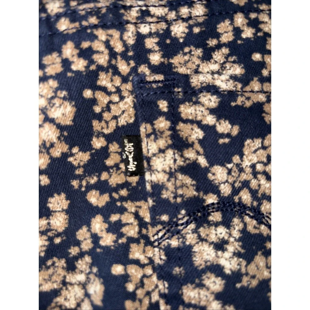 Levis product pair